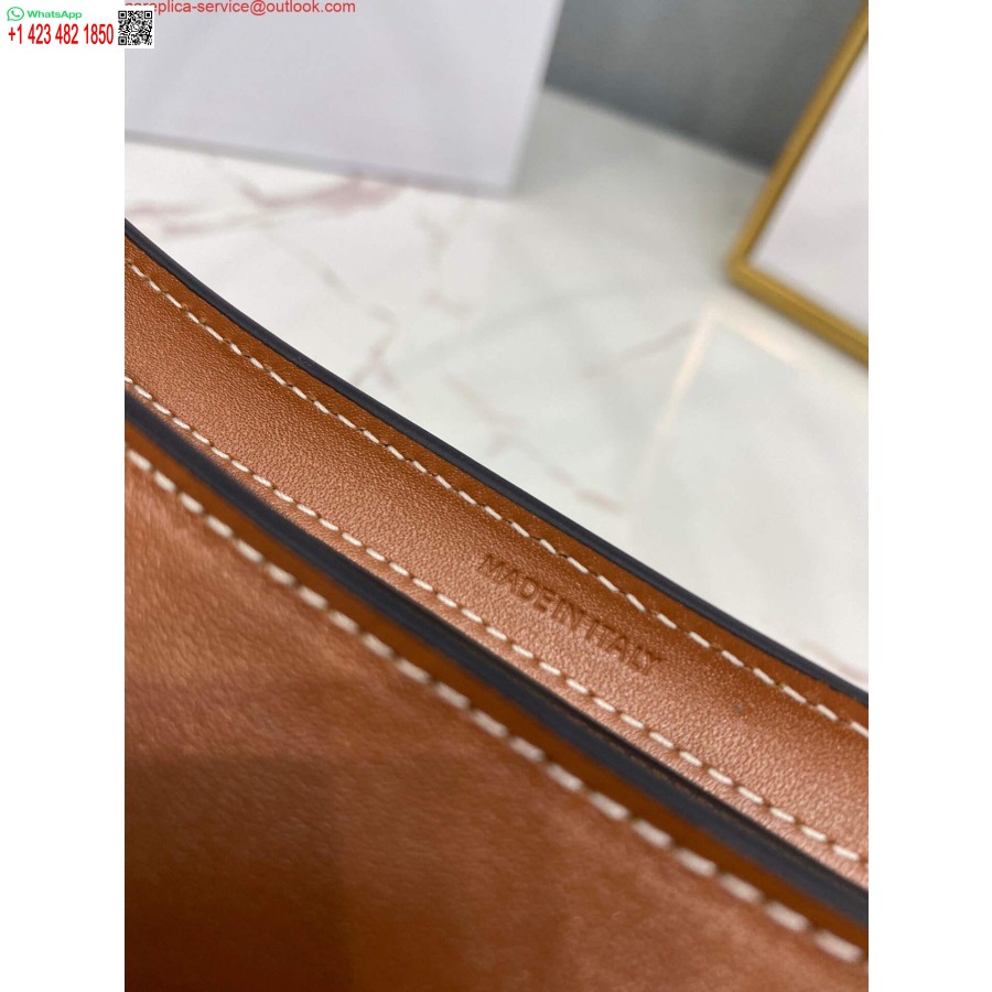 Replica Celine 198153 Olkalaukku Cuir Triomphe Sileä Vasikannahan Ruskea