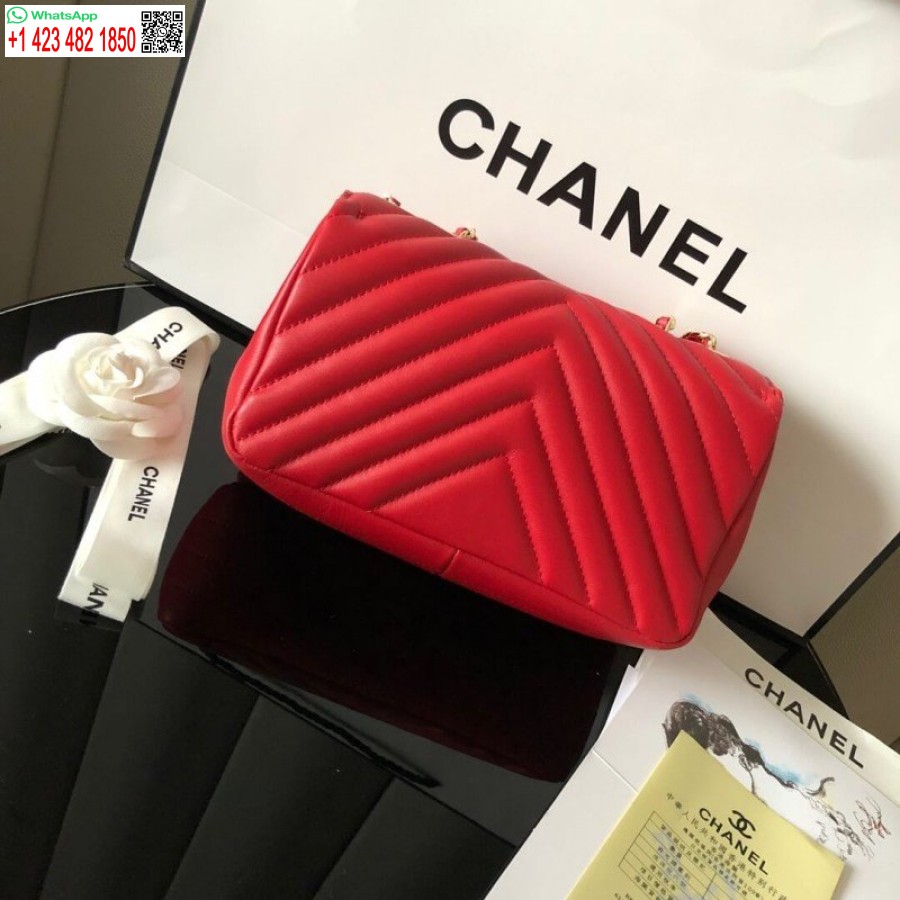 レプリカ シャネル カーフスキン ミニ フラップ コピー 安い バッグ A91586