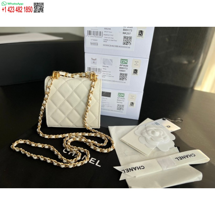 Replica Chanel Clutch Korkealaatuinen Kopio Ketjulla