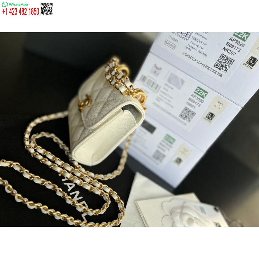 Replica Chanel Clutch Korkealaatuinen Kopio Ketjulla