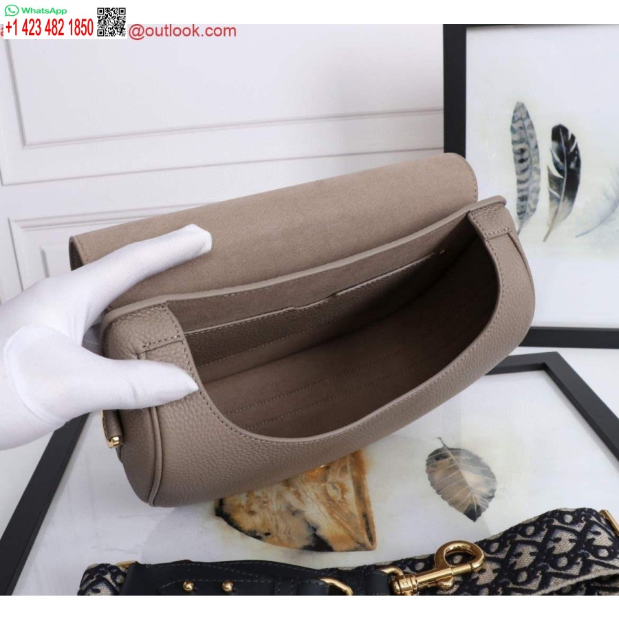 Réplica Dior M9320 Bolso Grande Dior Bobby Piel De Becerro Color Topo Cálido Con Correa Bordada Oblicua Azul