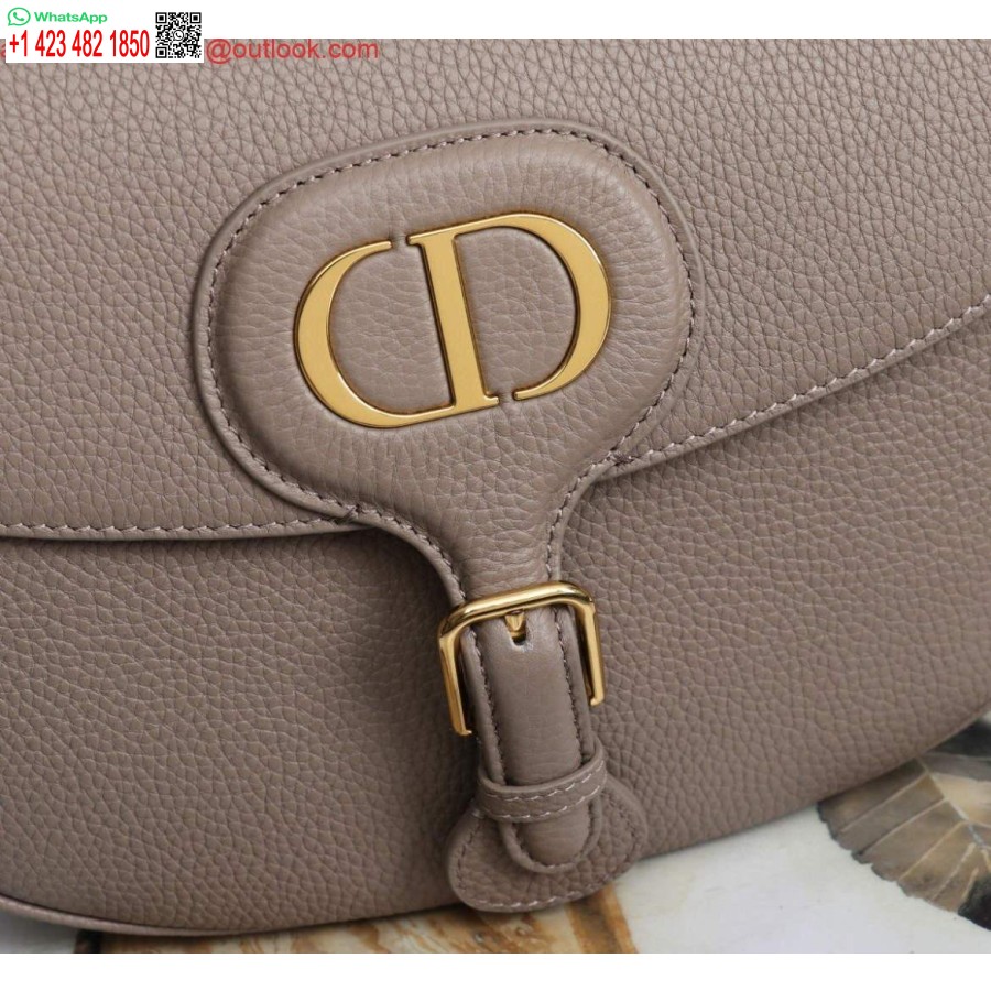 Réplica Dior M9320 Bolso Grande Dior Bobby Piel De Becerro Color Topo Cálido Con Correa Bordada Oblicua Azul