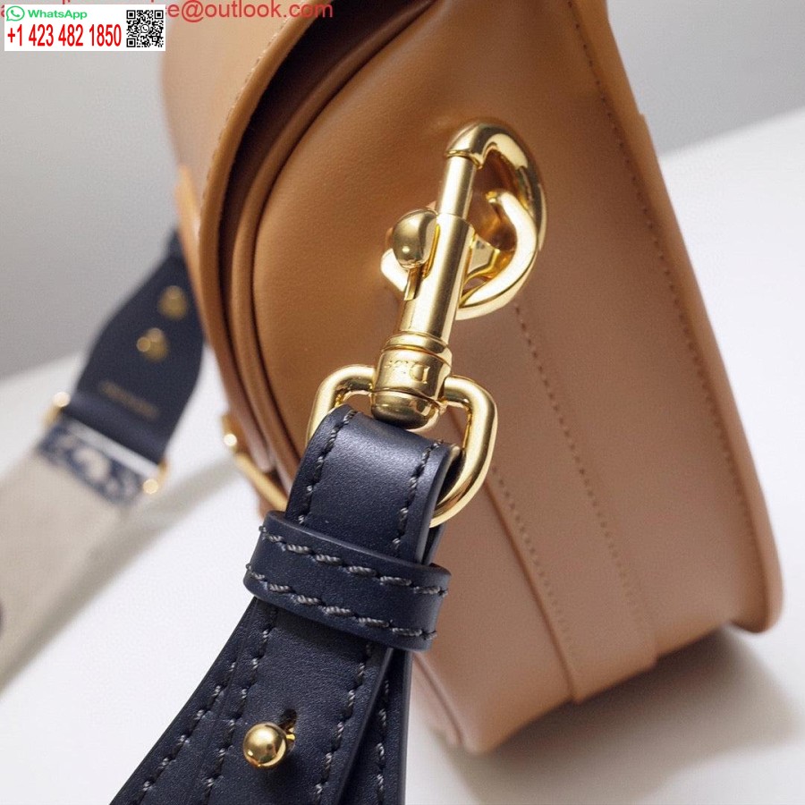 レプリカ ディオール M9320 ラージ ボビー バッグ タン ボックス カーフスキン、ブルー オブリーク ストラップ