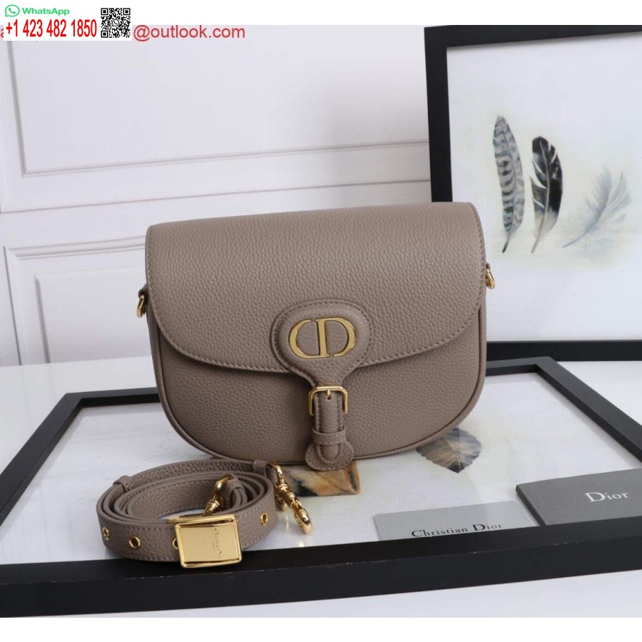 Réplique Dior M9319 Sac Dior Bobby Moyen Cuir De Veau Grainé Taupe Chaud