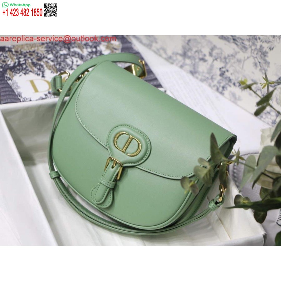 Réplique Dior M9319 Sac Dior Moyen Bobby Cuir De Veau Box Vert Clair