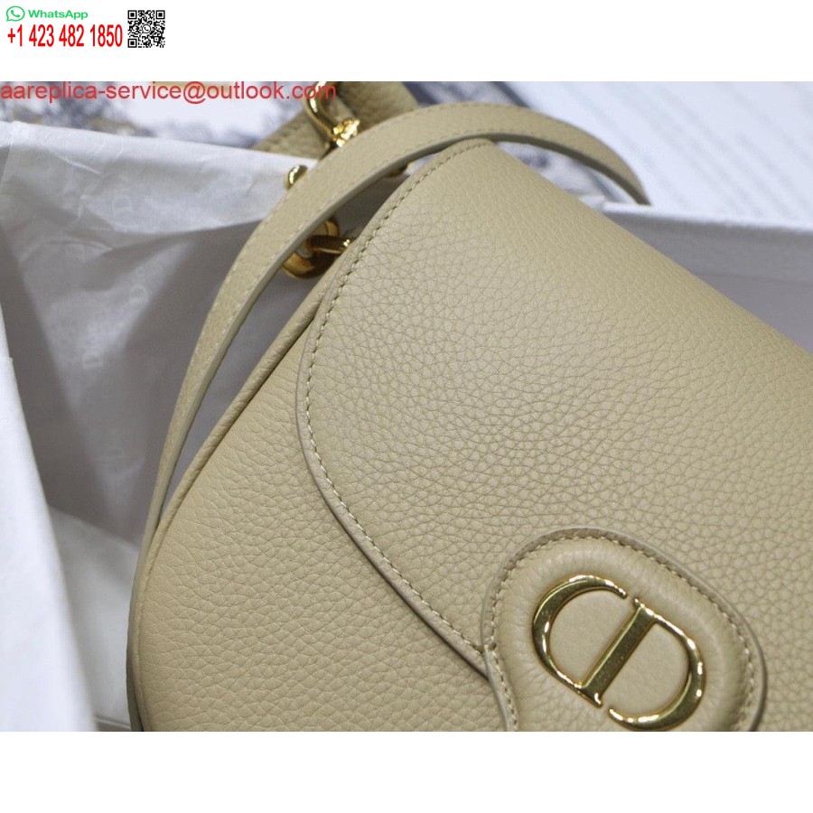 Replica Dior M9319 Vidutinis Bobby Bag Smėlio Spalvos Grūdėtas Blauzdos Oda