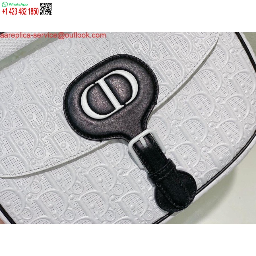 Replica Borsa Dior Bobby Media Traforata M9319 Pelle Di Vitello Bianca Con Motivo Dior Obliquo