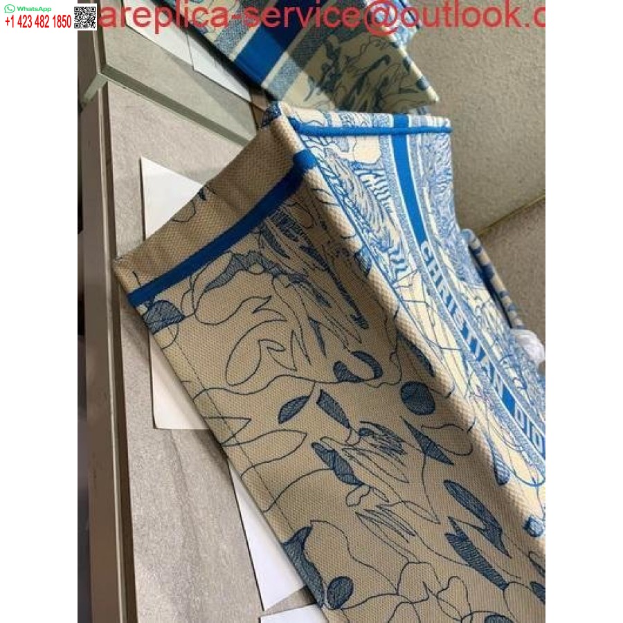 ماکت دیور M1286 کیسه خرید شانه ای کتاب کریستین دیور آبی