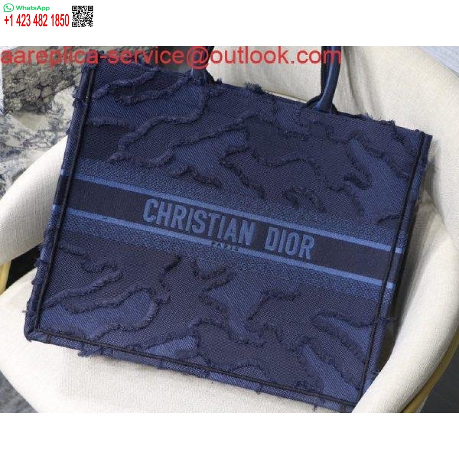 Replica Dior Book Tote M1286 گلدوزی استتار آبی