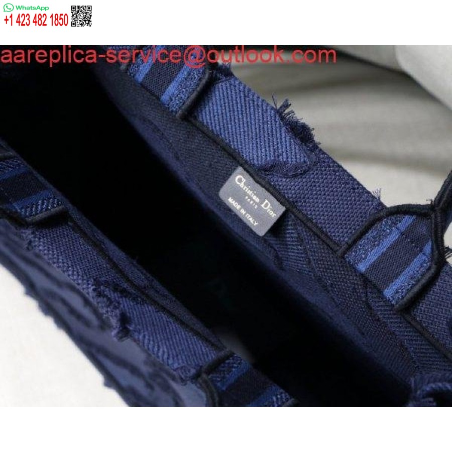 Replica Dior Book Tote M1286 گلدوزی استتار آبی