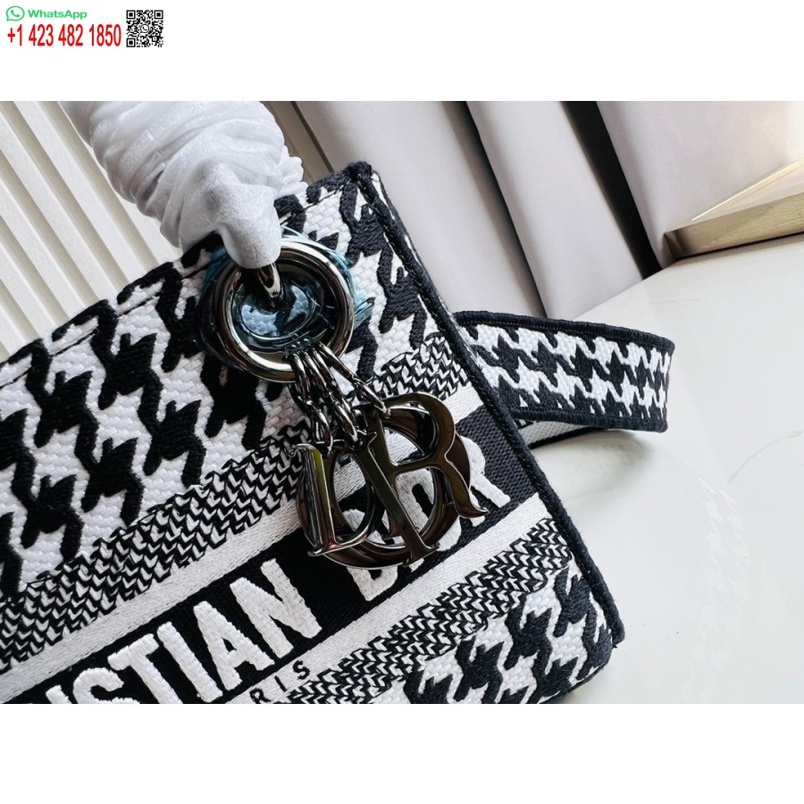 2024 ディオール プリンセス アンナ トートバッグ ブラック ホワイト 鹿刺繍 ハンドバッグ