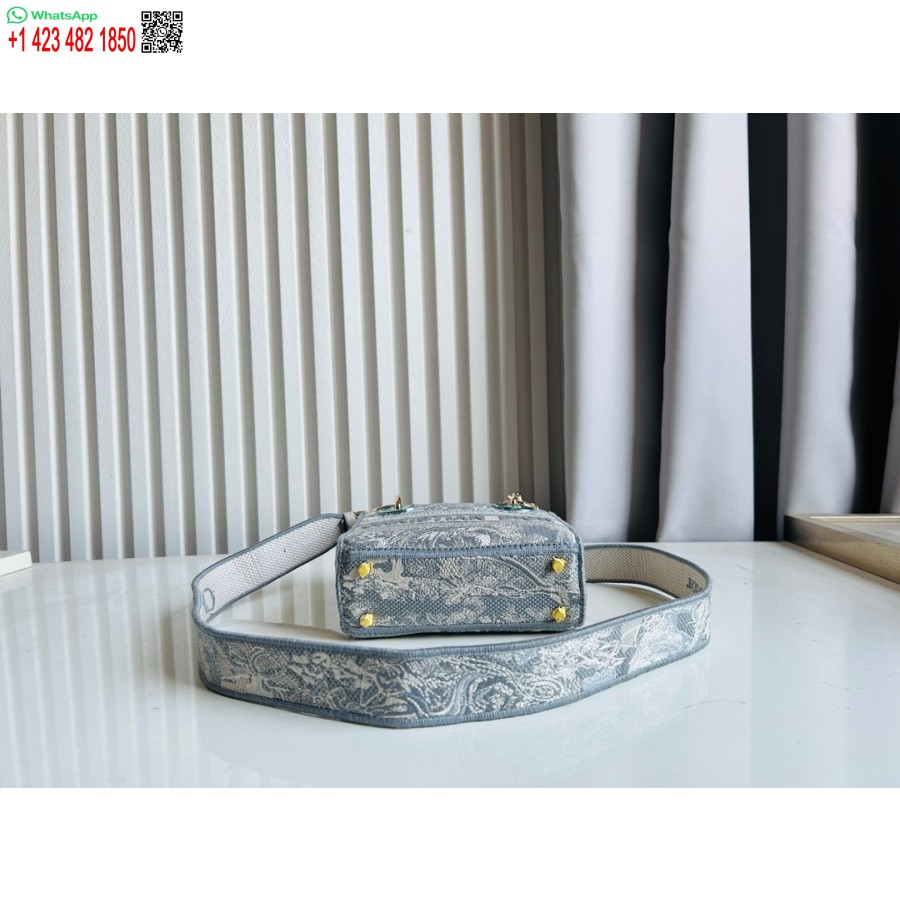 Borsa Tote Dior Princess Anna 2024, Borsa Con Ricamo Cervo Blu Cielo