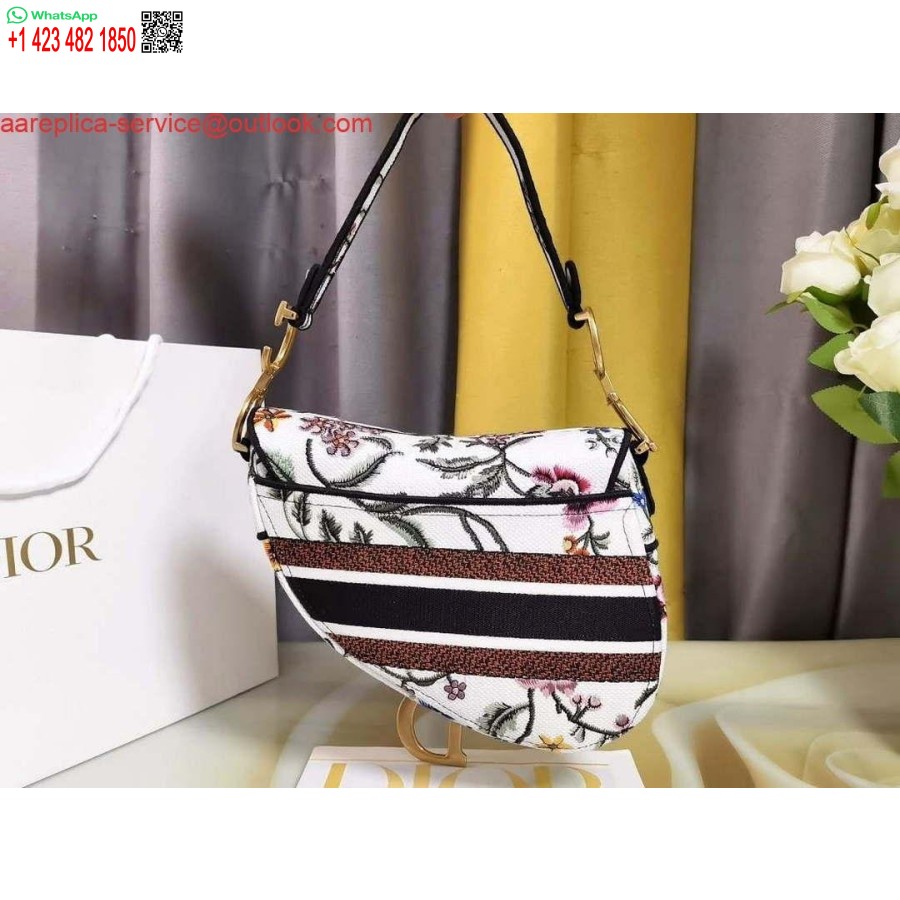 کیسه زینی Replica Dior M0455 با بند دوزی دوخت سفید