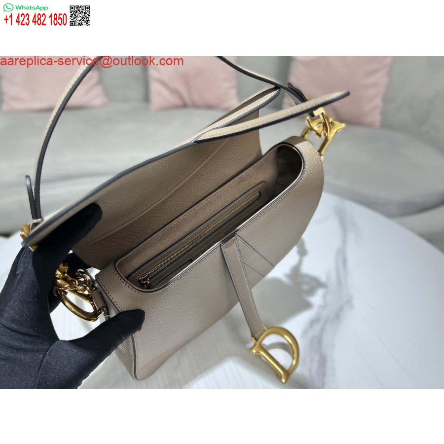 レプリカ ディオール M0455 サドルバッグ ストラップ付き ライトグレー グレインカーフスキン