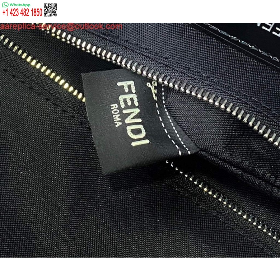 Реплика рюкзака Fendi 2381 черный Рюкзак Fendi из нейлона на плечи 7vz042 черный
