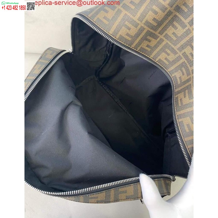 Реплика рюкзака Fendi 2381 черный Рюкзак Fendi из нейлона на плечи 7vz042 черный