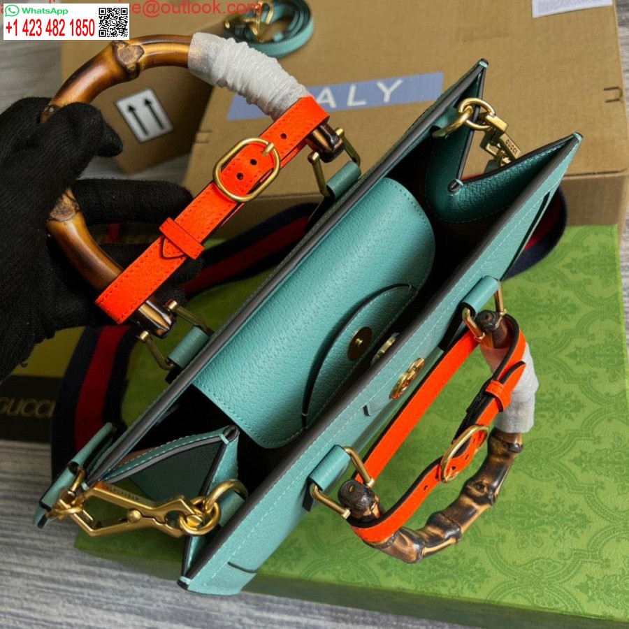 طبق الاصل غوتشي 702721 ديانا حمل حقيبة صغيرة من الجلد الأزرق الفاتح