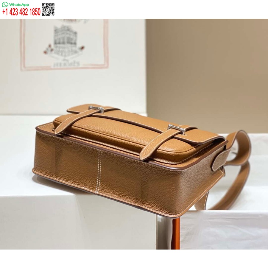 реплика Hermes H074774ck37 Steve легкая сумка-мессенджер коричневая