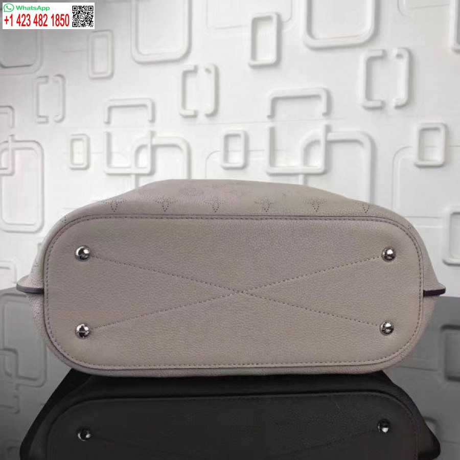 Replik Einer Louis Vuitton Girolata-Tasche Aus Mahina-Leder M54403 Blv267