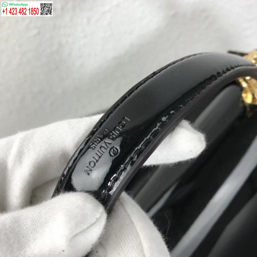реплика Louis Vuitton Noir чанта от черешово дърво лачена кожа M53353 Blv662