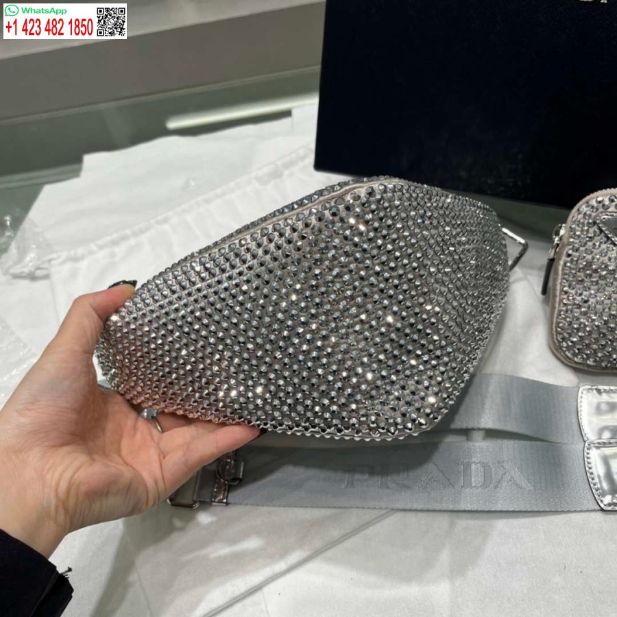 ρεπλίκα Prada 1ne190 σατέν πουγκί με κρύσταλλο γκρι