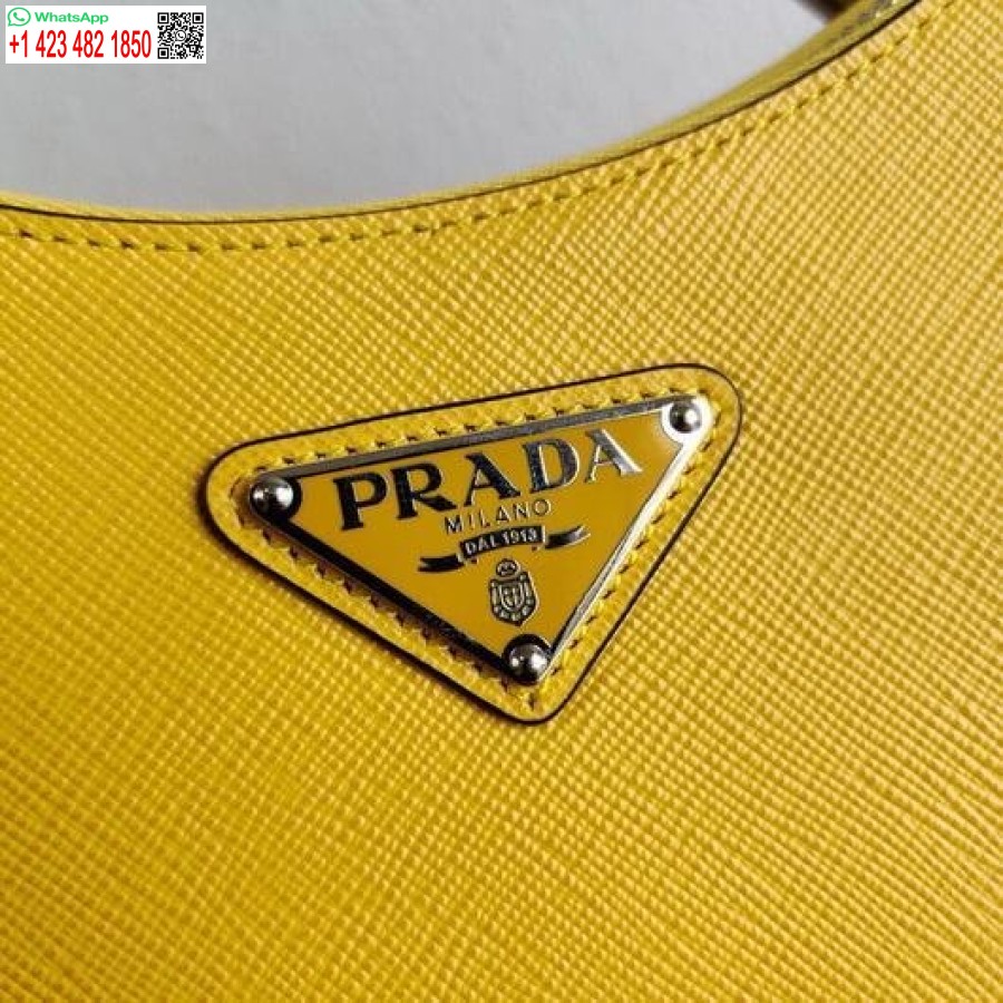 Желтая сумка Prada 1bh204 Prada Re-edition 2005 из сафьяновой кожи