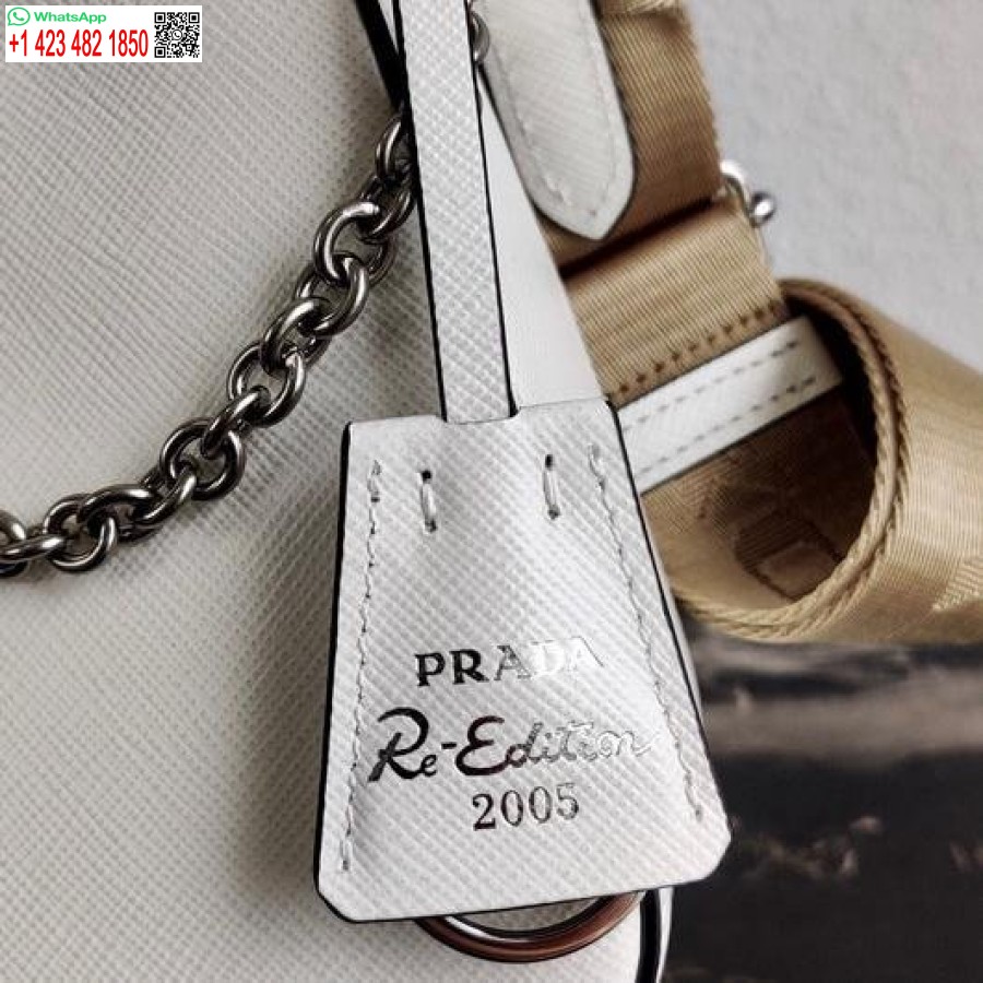 Replik Prada 1bh204 Prada Re-Edition 2005 Saffiano-Ledertasche In Weiß-Silber