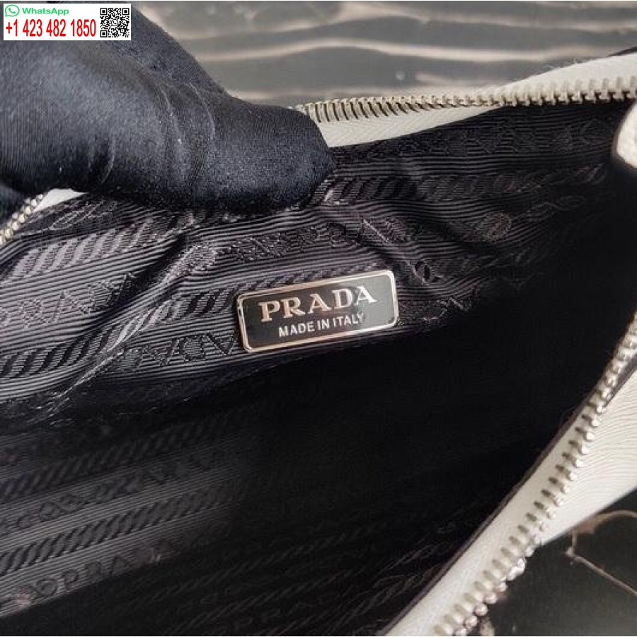 Replik Prada 1bh204 Prada Re-Edition 2005 Saffiano-Ledertasche In Weiß-Silber