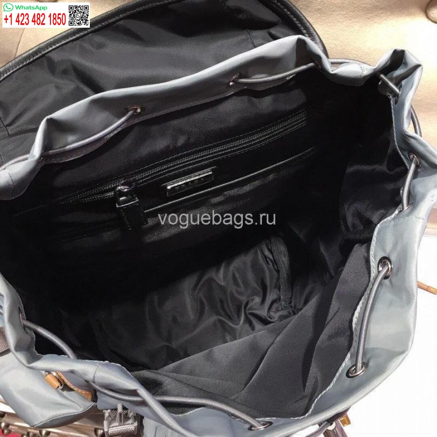 Réplique Prada 2vz074 Sac à Dos En Nylon En Gris