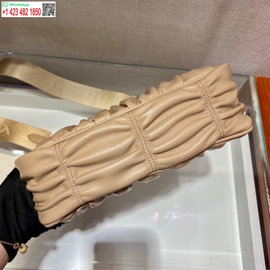 Replica Prada 1bh204 Minilaukut Prada Crossbody Nahkalaukku Aprikoosissa