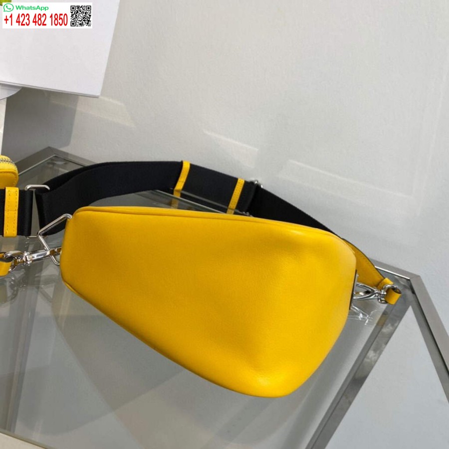реплика Prada кожена чанта Prada триъгълник през рамо 1bh190 жълто