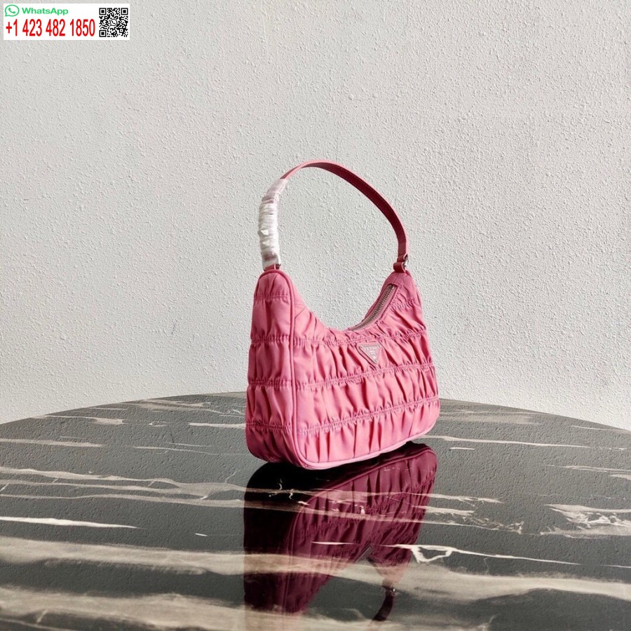 реплика Prada 1ne204 мини чанта Prada от найлон и сафианова кожа в розово