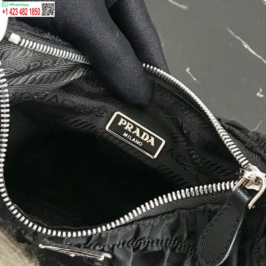 Replica Prada 1ne204 Prada Nailono Ir Saffiano Odos Mini Krepšys Juodos Spalvos