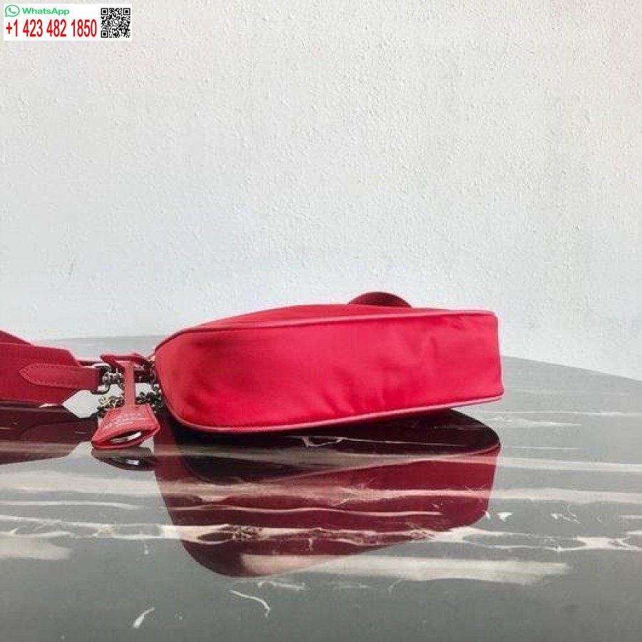 Replika Prada 1bh204 Prada Re-edition 2005 Nailon Maišelis Raudonas