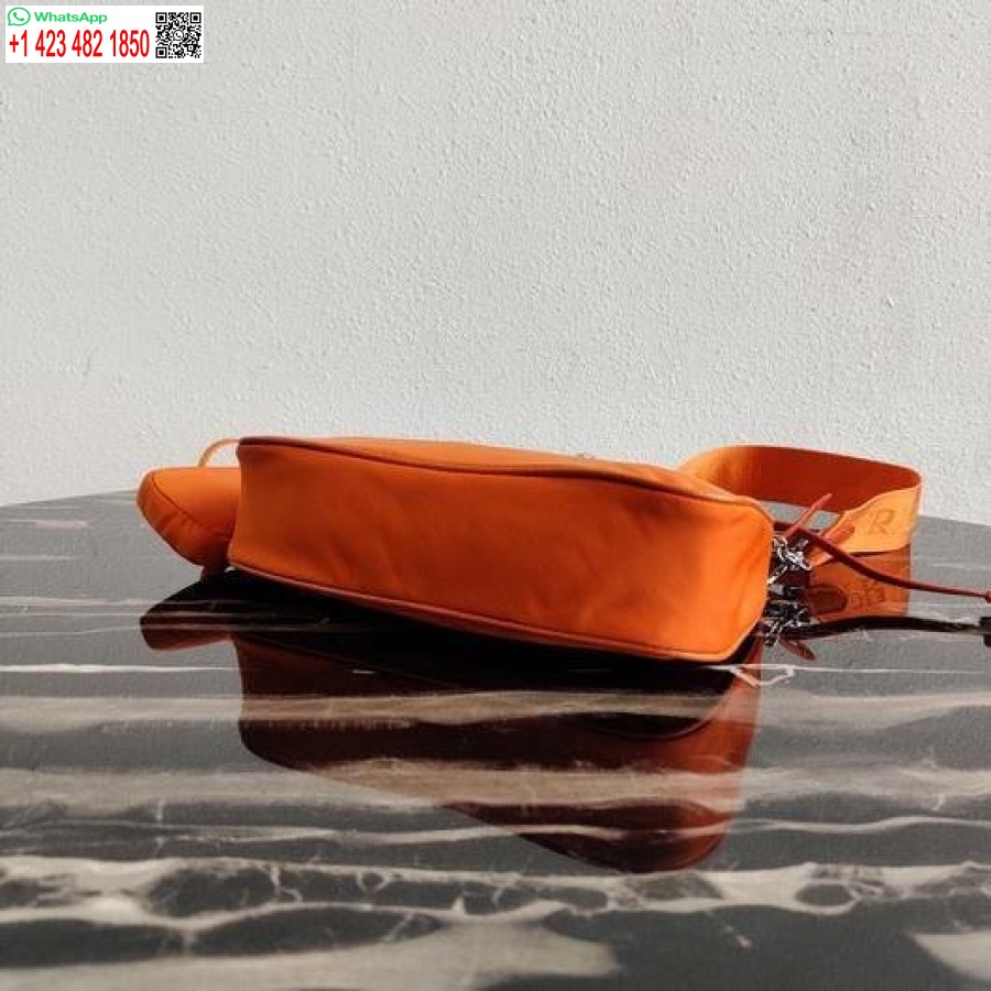 Replik Prada 1bh204 Prada Re-Edition 2005 Nylontasche Orange
