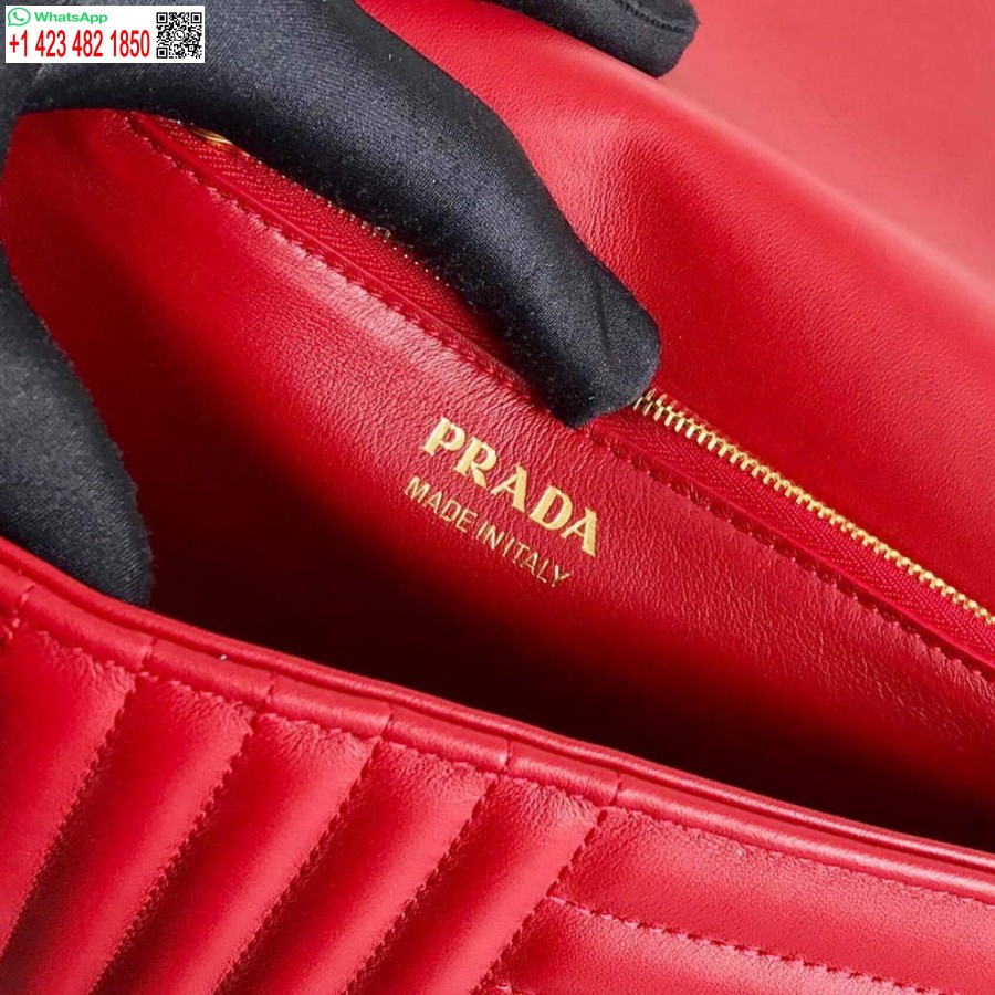 ρεπλίκα Prada 1bd108 μεσαίο δερμάτινο τσαντάκι διαγράμματος Prada κόκκινη
