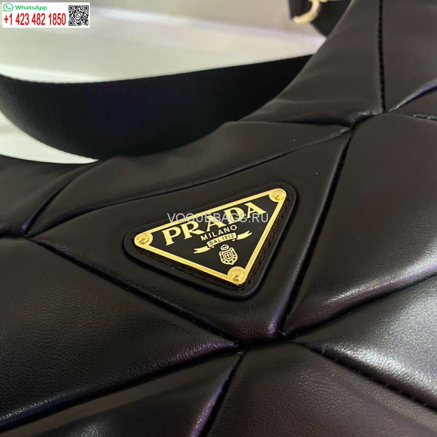 Replika Prada 1bc151 Prada Polstrovaná Taška Přes Rameno Z Teletiny V černé Barvě