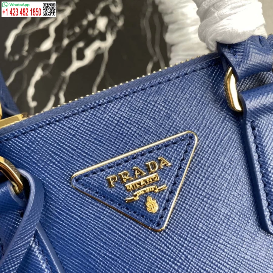 プラダ 1BA906 プラダ ガレリア サフィアーノ レザー ミニバッグ ライトブルー