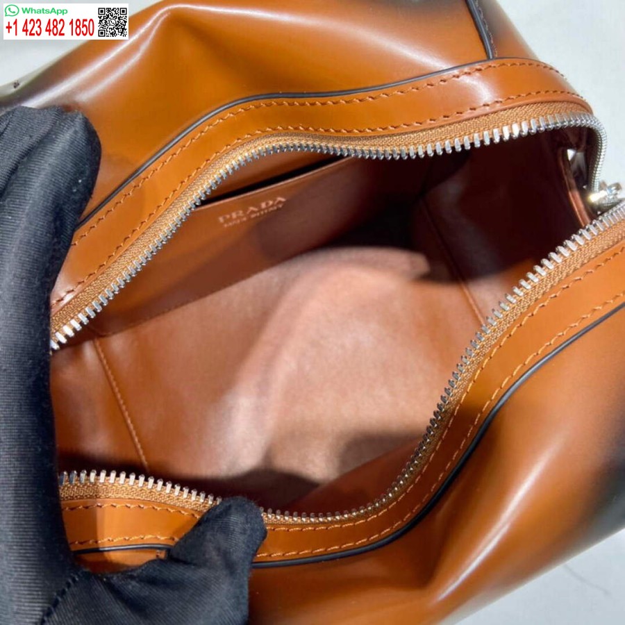 Replika Prada 1ba366 Majhna Ročna Torbica Prada Supernova Iz Brušenega Usnja Rjava