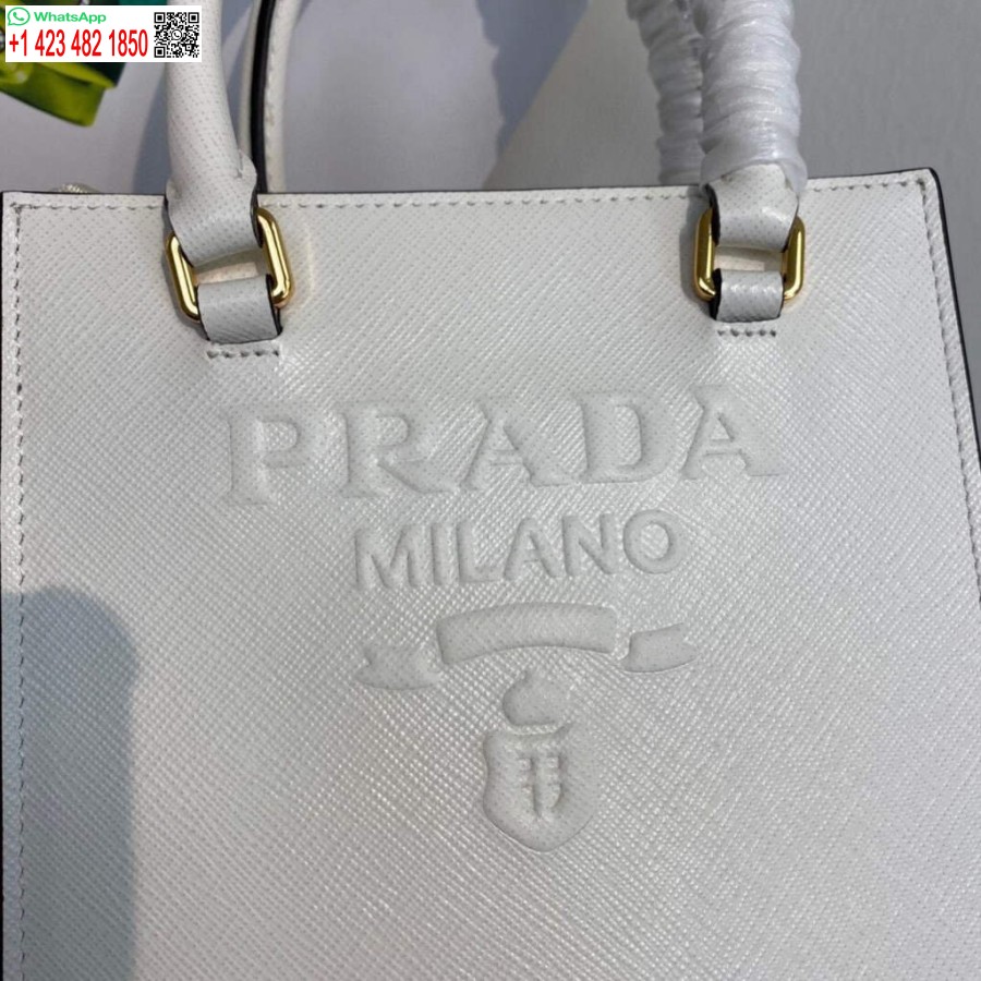 реплика Prada 1ba333 малка дамска чанта от сафианова кожа бяла
