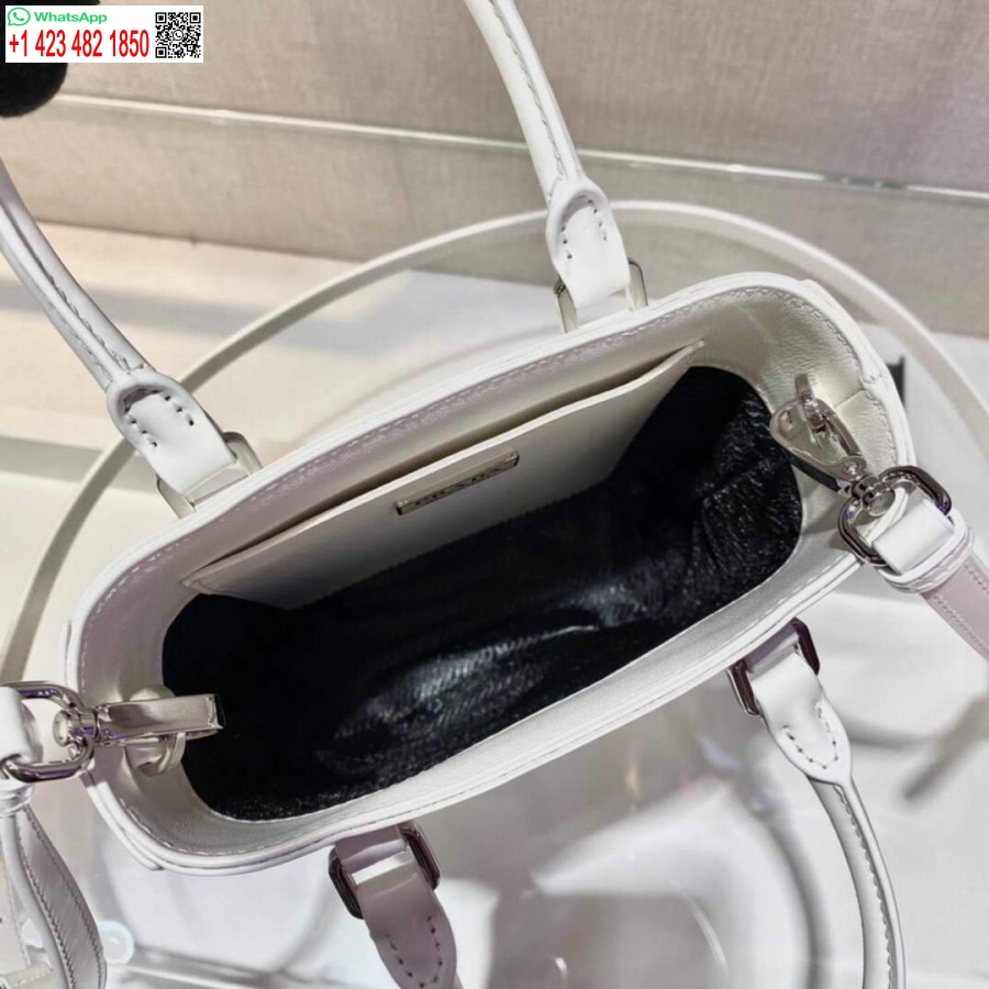 Реплика Prada 1ba331 маленькая белая сумка из матовой кожи