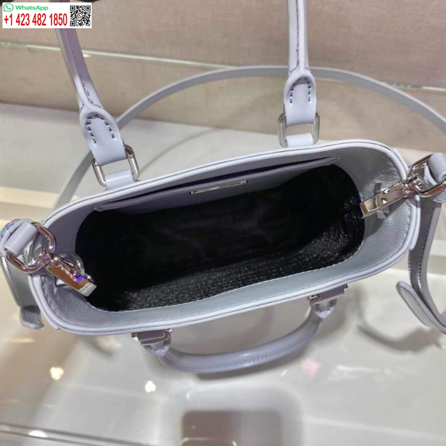 Replika Prada 1ba331 Malá Taška Z Broušené Kůže Světle Modrá