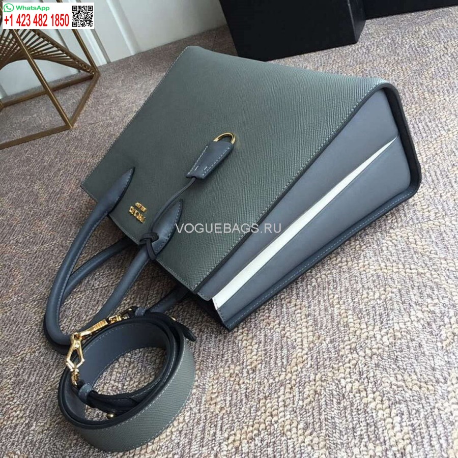 Реплика большой серой сумки из сафьяновой кожи Prada 1ba153